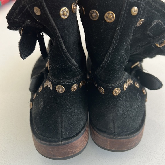 UGG Ankle Boots 🥾 - Picture 4 of 9
